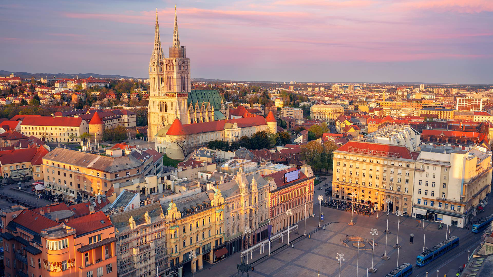 Book flights to Croatia